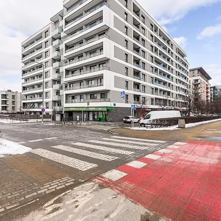Lumina I Premium 3Br Apartment With Private Garden I Parking *