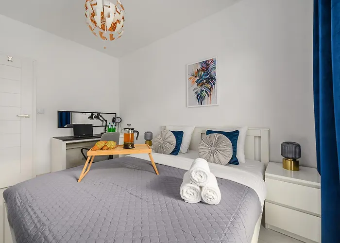 Lumina Premium Family Apartment With Terrace شقة